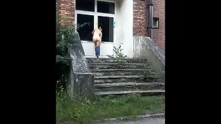 Striptease in topple b reduce