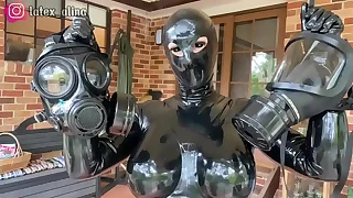 Latex Alien Taxing Out Fetish Gas Masks